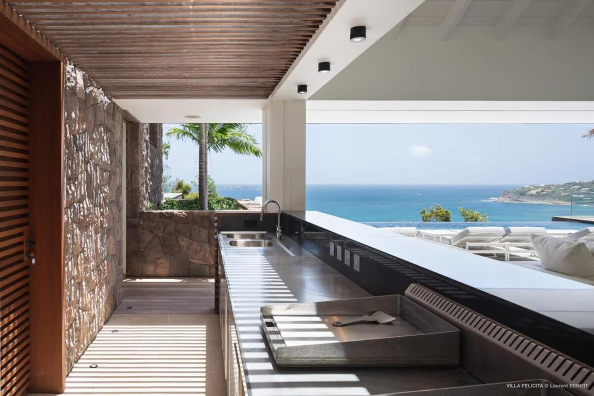 On A Hill Side Villa With Superb Amenities St. Barthelemy Exterior foto